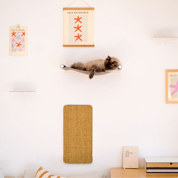 Katzenwand in Weiß von LucyBalu