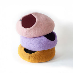 PEBBLE felt cave for cats